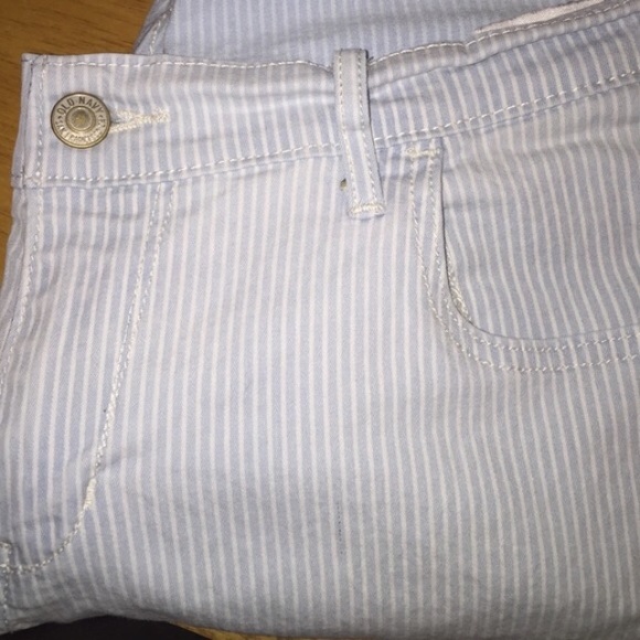 🎃 ➕ Old Navy Railroad Stripe Jeans Sz 16P. - Picture 4 of 7